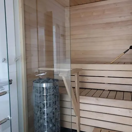 Apartamento Poista 2ndhomes Unique 35m2 Studio Penthouse With Sauna & Balcony *